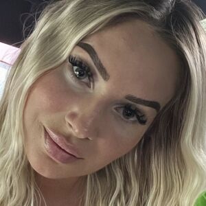 Bella Sinner