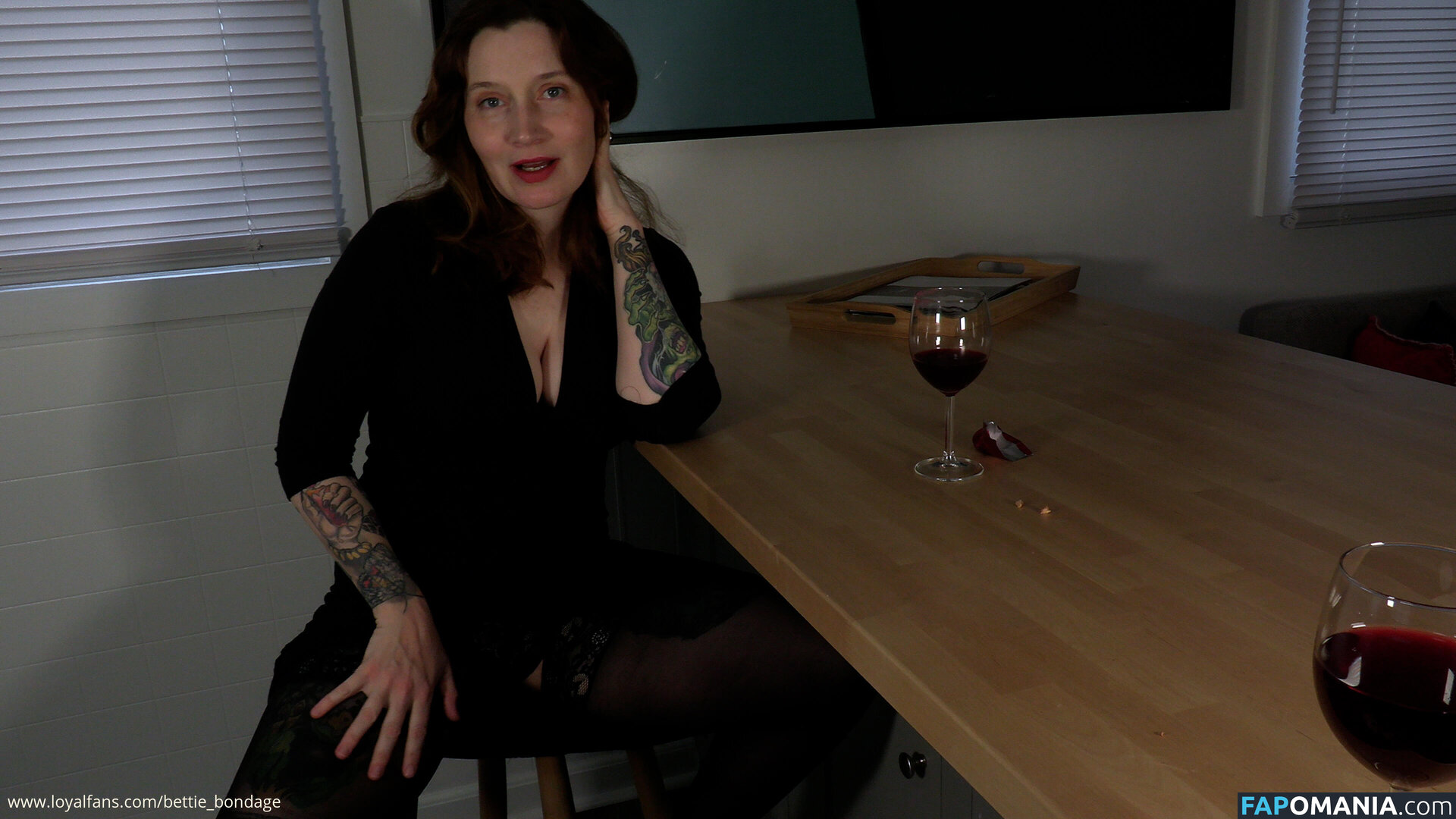 Bettie Bondage / __bettiebee / bettie_bondage Nackt OnlyFans  Geleaktes Foto #440