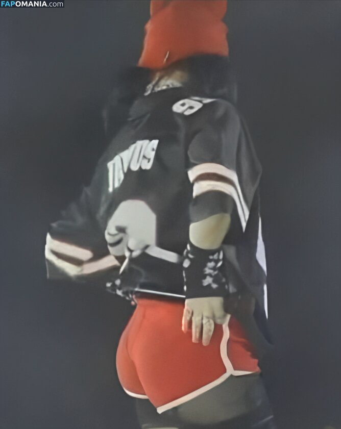 Billie Eilish / Fake / billeeilish / billieeilish Nackt OnlyFans  Geleaktes Foto #271