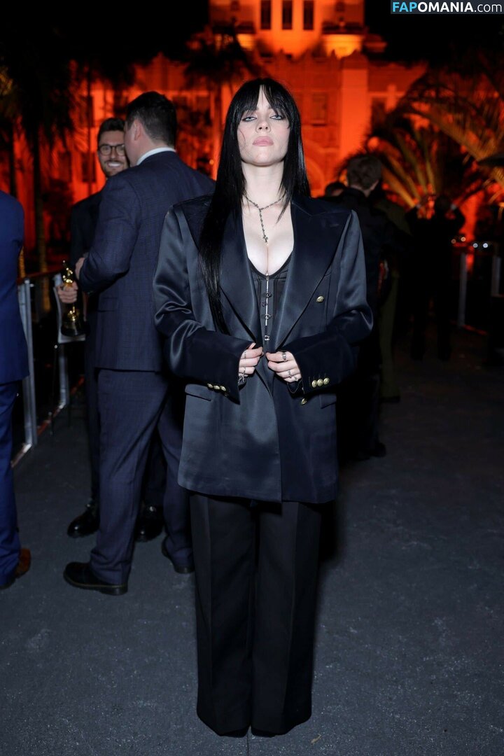 Billie Eilish / Fake / billeeilish / billieeilish Nackt OnlyFans  Geleaktes Foto #342