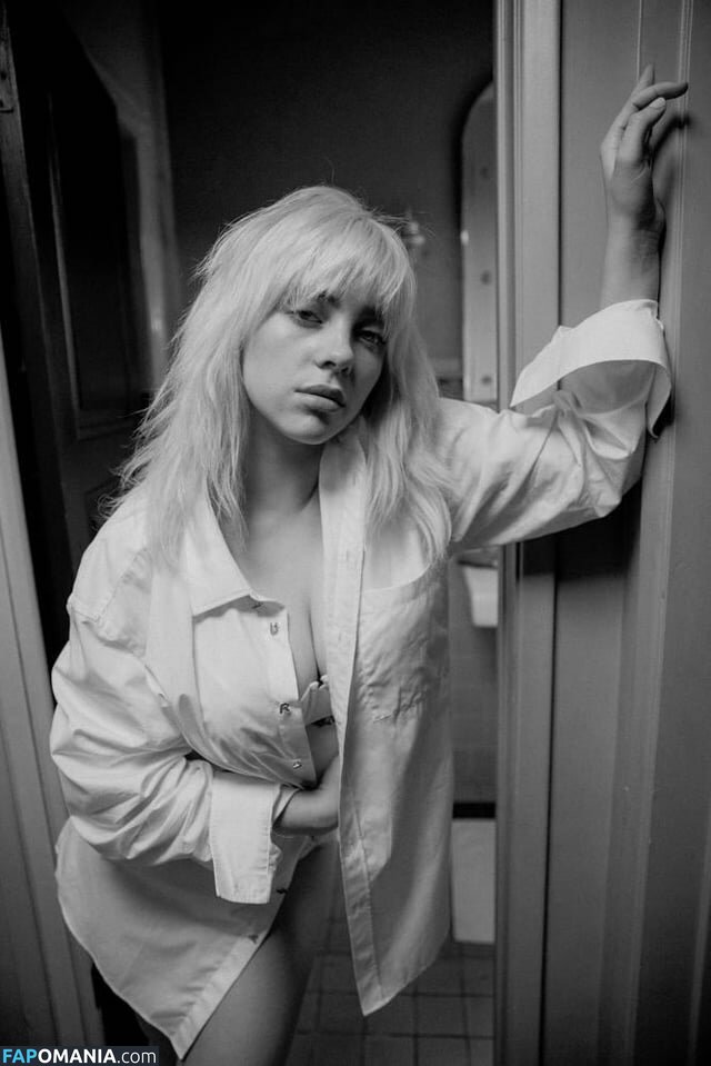 Billie Eilish / Fake / billeeilish / billieeilish Nackt OnlyFans  Geleaktes Foto #786