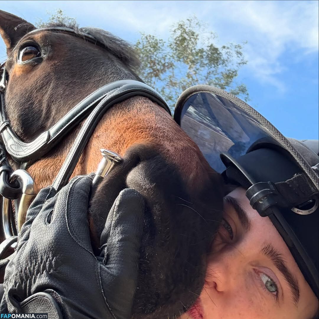 Billie Eilish / Fake / billeeilish / billieeilish Nackt OnlyFans  Geleaktes Foto #2232