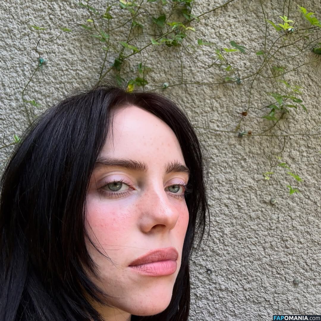 Billie Eilish / Fake / billeeilish / billieeilish Nackt OnlyFans  Geleaktes Foto #2242