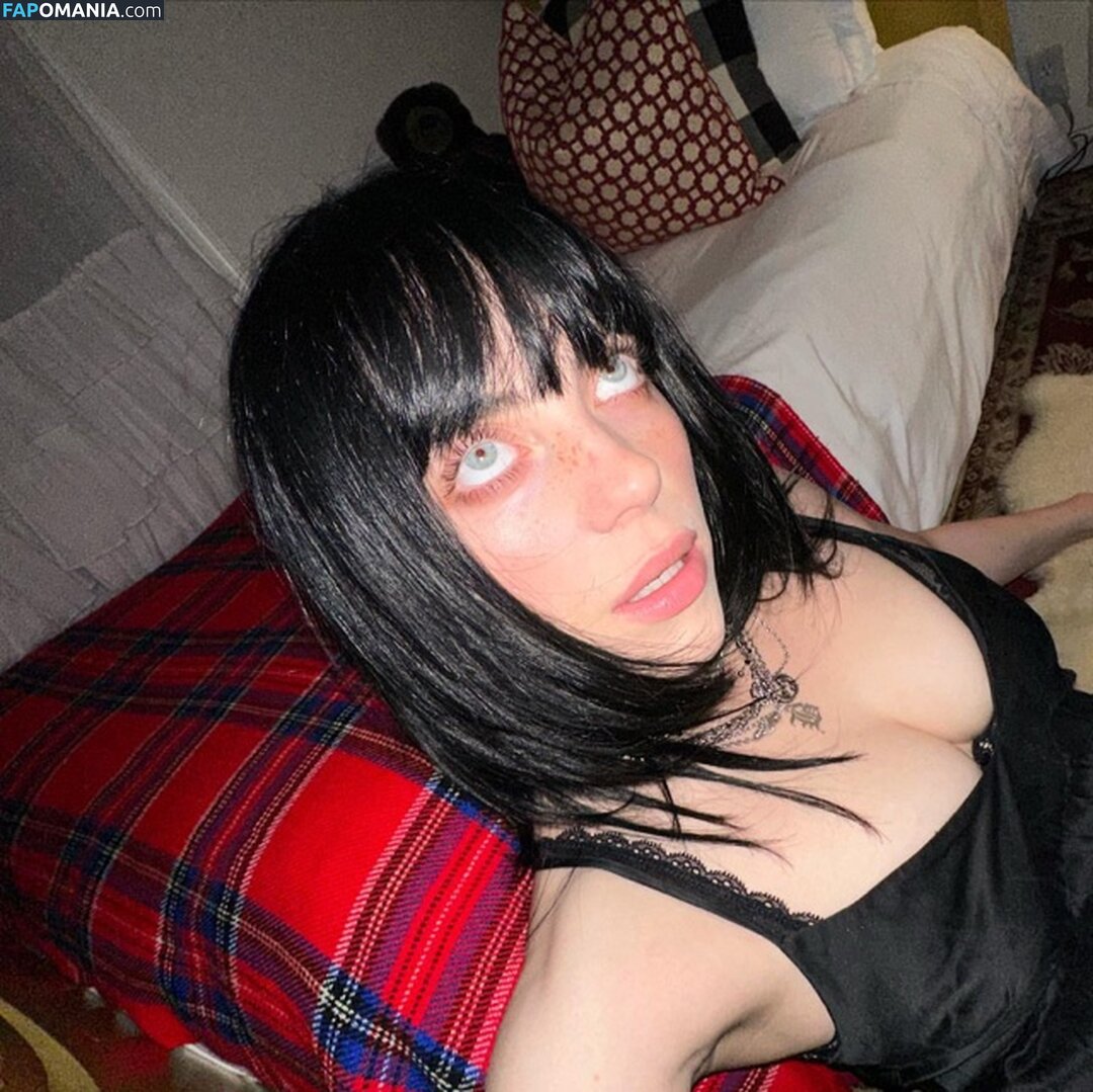 Billie Eilish / Fake / billeeilish / billieeilish Nackt OnlyFans  Geleaktes Foto #2251