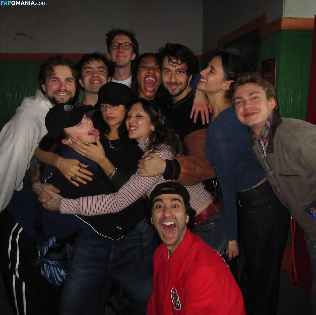 Billie Eilish / Fake / billeeilish / billieeilish Nackt OnlyFans  Geleaktes Foto #2266