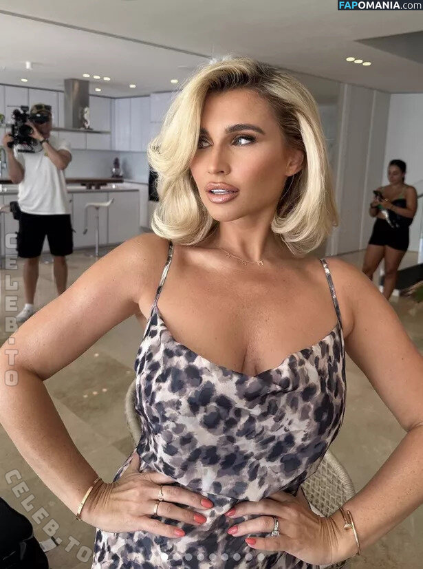 Billie Shepherd / billieshepherdofficial Nackt OnlyFans  Geleaktes Foto #2