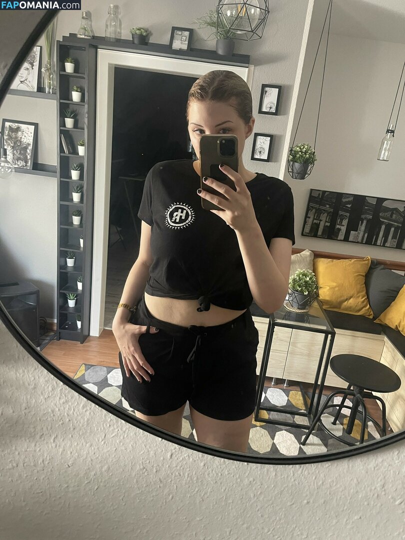 Binamusik / diekittey Nackt OnlyFans  Geleaktes Foto #4