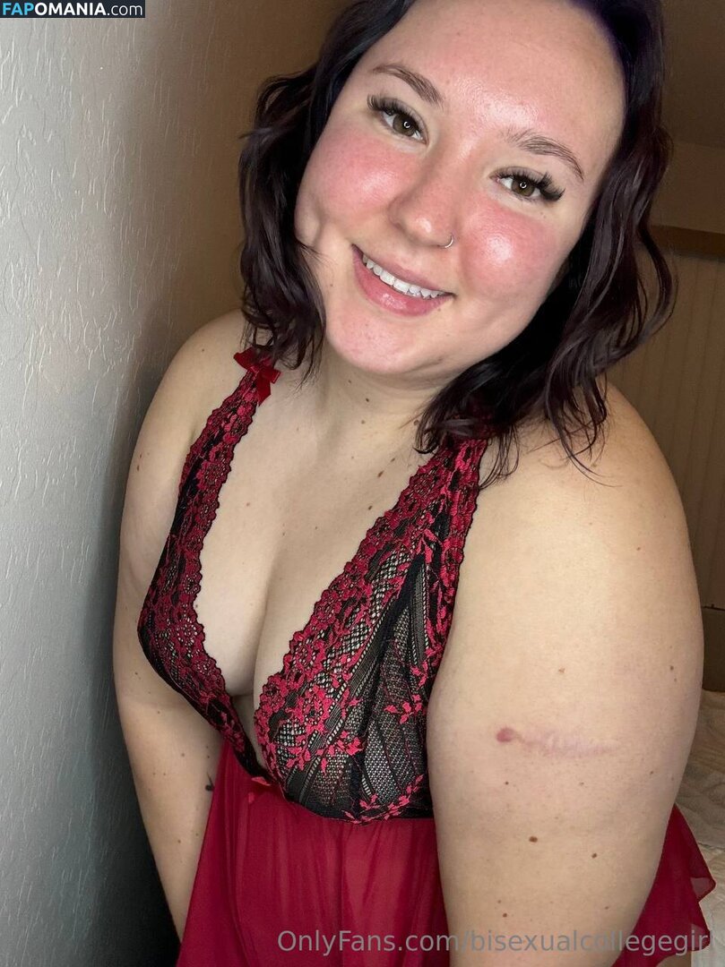 bisexualcollegegirl / rubitout Nackt OnlyFans  Geleaktes Foto #12