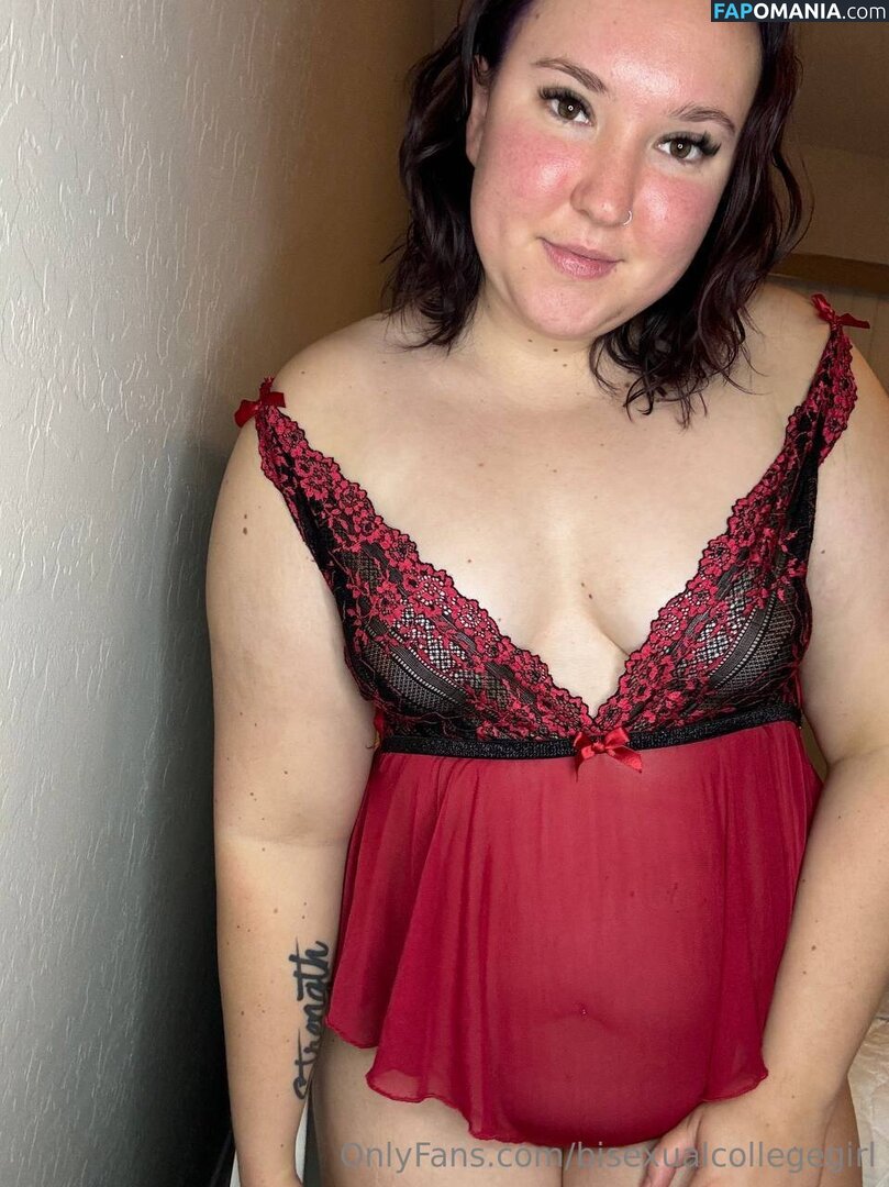 bisexualcollegegirl / rubitout Nackt OnlyFans  Geleaktes Foto #16