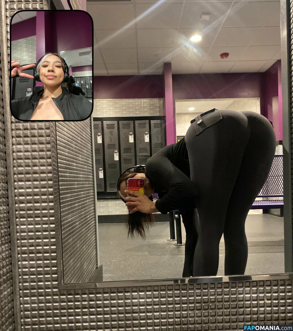 222harumii / bodyby.harumiii / emily_hernandez / harumi Nackt OnlyFans  Geleaktes Foto #25