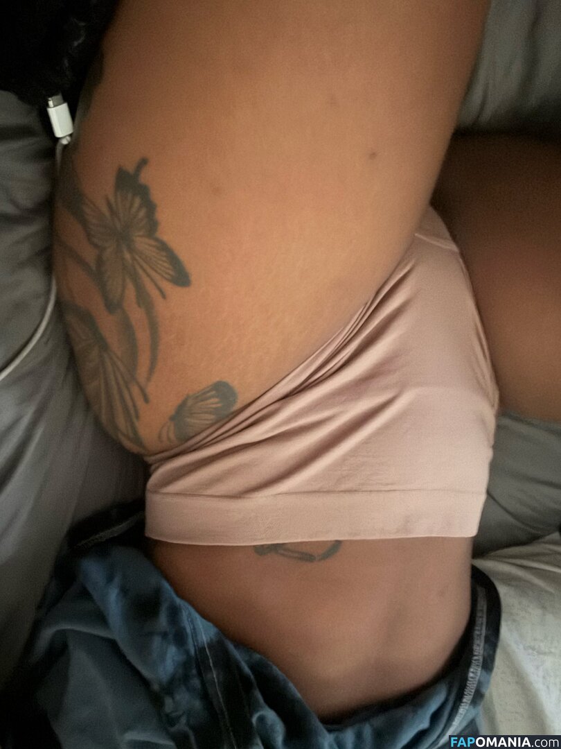 Bossladytiny / shortfatcakes / tinyymf_ Nackt OnlyFans  Geleaktes Foto #3