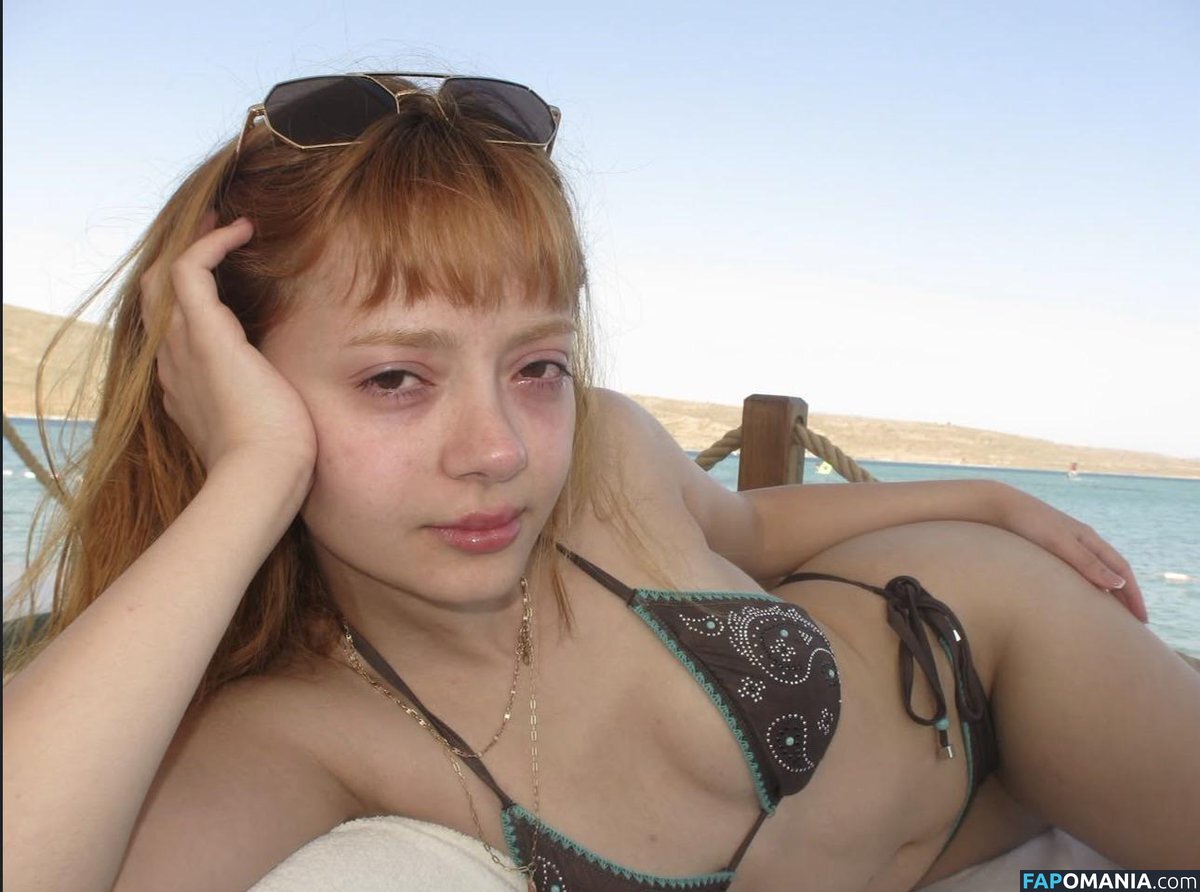 Büşra Zeynep Çetin Nackt OnlyFans  Geleaktes Foto #9