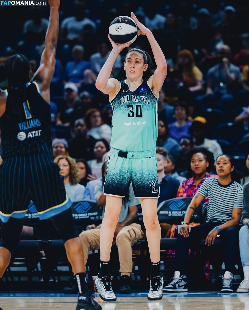 Breanna Stewart / WNBA Player / breannastewart30 Nackt OnlyFans  Geleaktes Foto #5