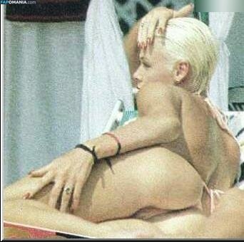 Brigitte Nielsen / brigittenielsen / realbrigittenielsen Nackt OnlyFans  Geleaktes Foto #41