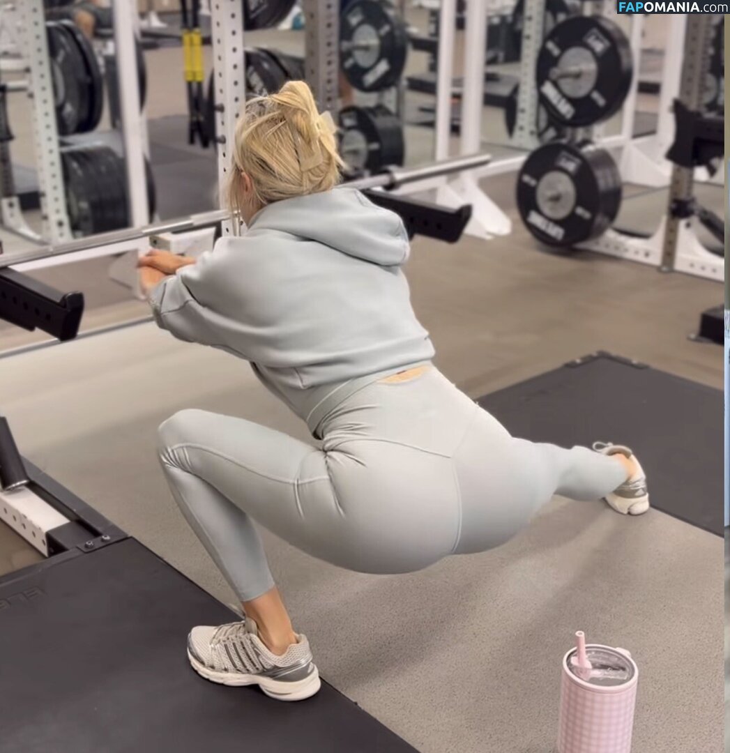 Brittany Lynne / BrittanyLynne / Mahomes / tattoosnthickthighs Nackt OnlyFans  Geleaktes Foto #15