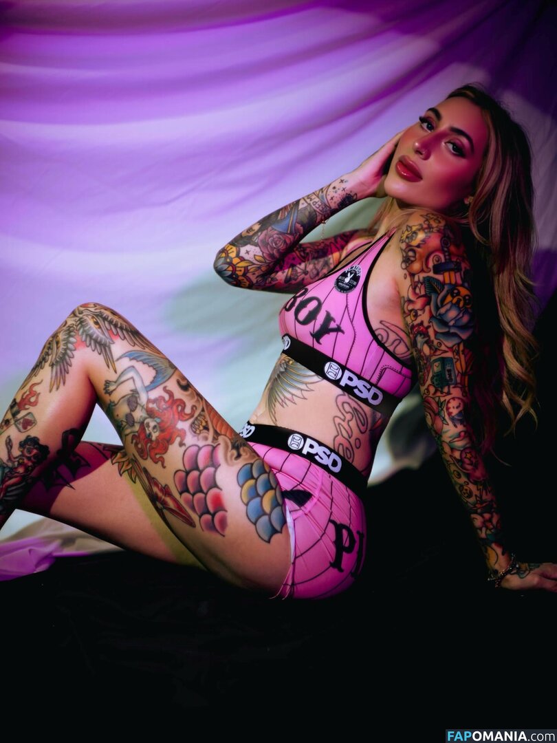 Brittnay Cedzich / brittnaypozen Nackt OnlyFans  Geleaktes Foto #2