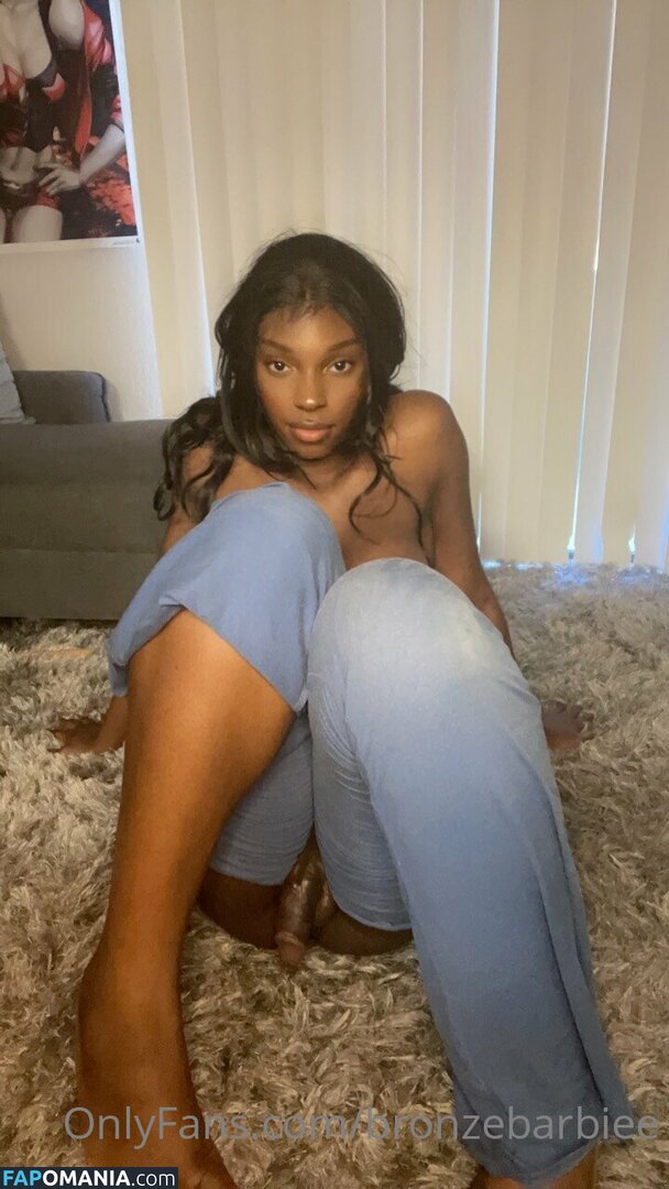 bronzebarbie / bronzebarbie2 / bronzebarbiee Nackt OnlyFans  Geleaktes Foto #3
