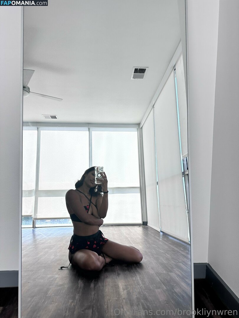 Brookliyn Wren / brookliyn_wren / brookliynwren / helloBROOKLIYN Nackt OnlyFans  Geleaktes Foto #741