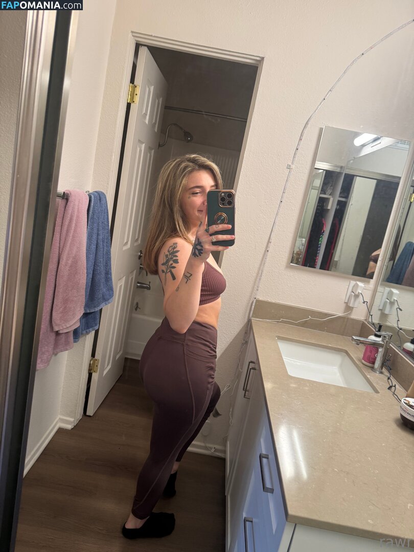 Brooklyn Dunn / brooklynd03 / flowermellon Nackt OnlyFans  Geleaktes Foto #6