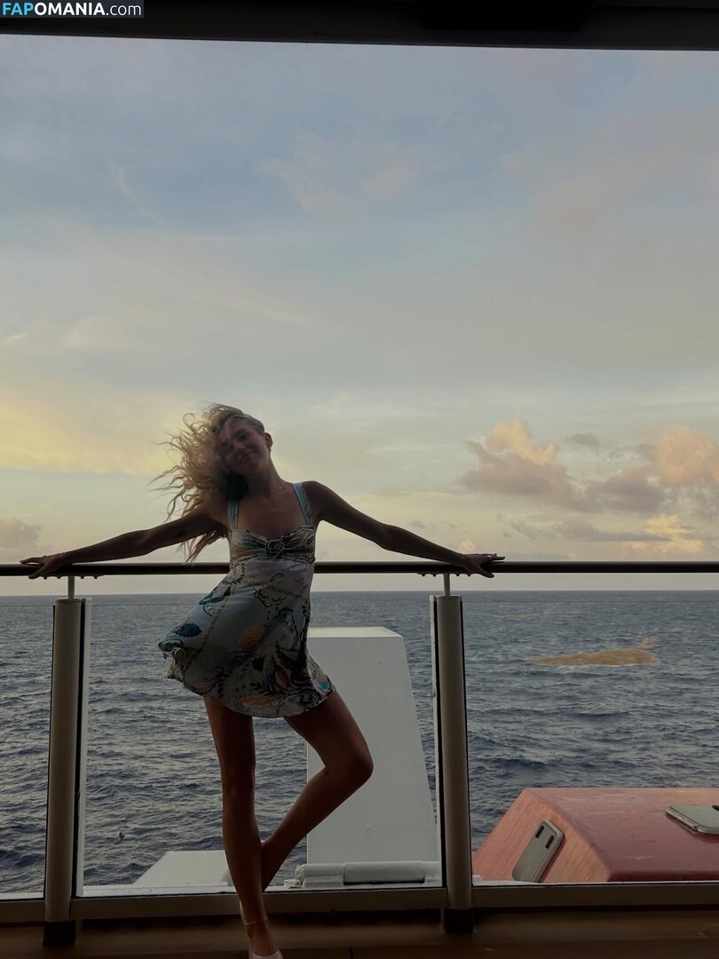 Brynn Rumfallo / brynnrumfallo Nackt OnlyFans  Geleaktes Foto #246