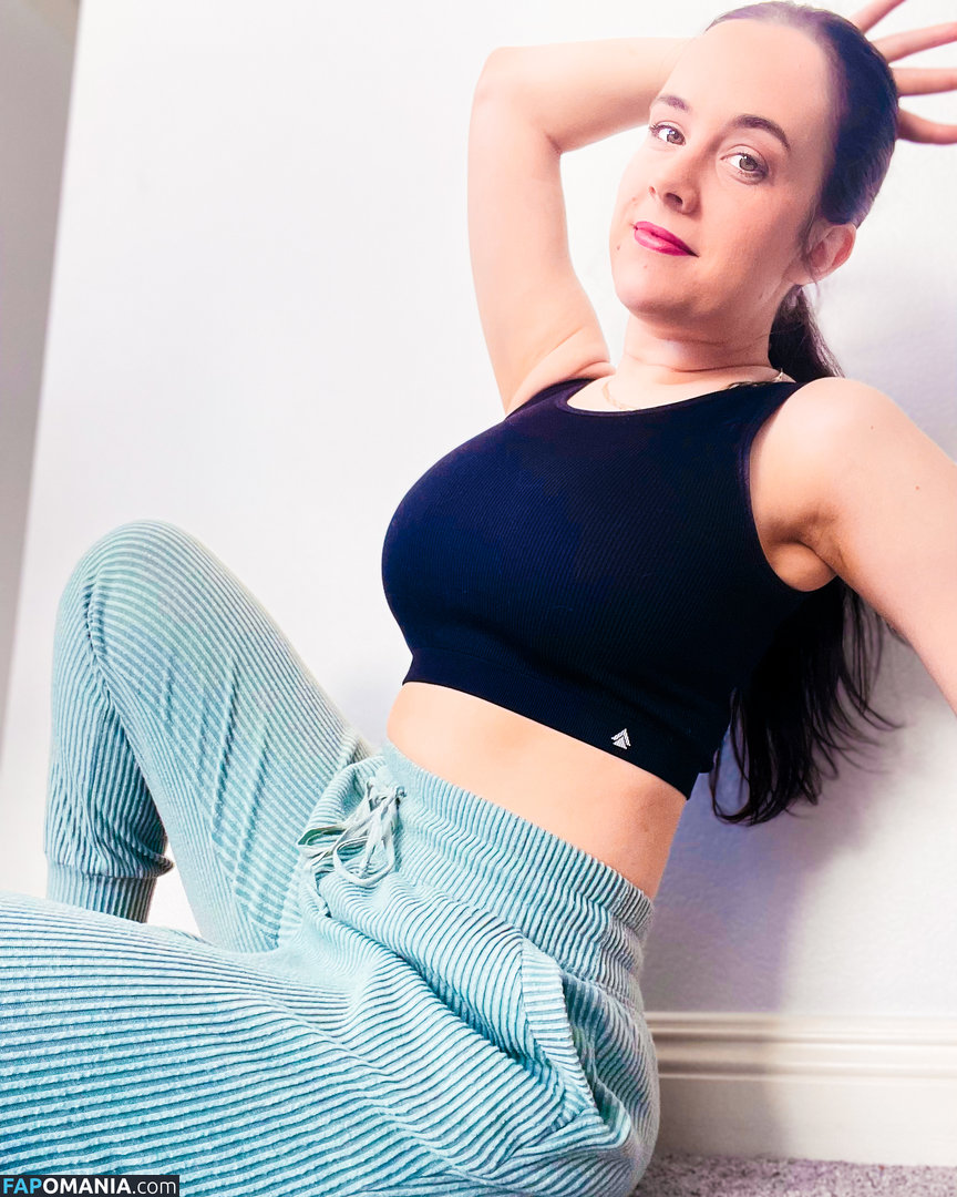 Bunnytails / bunnytailsTwitch / fluffybunny20 Nackt OnlyFans  Geleaktes Foto #6