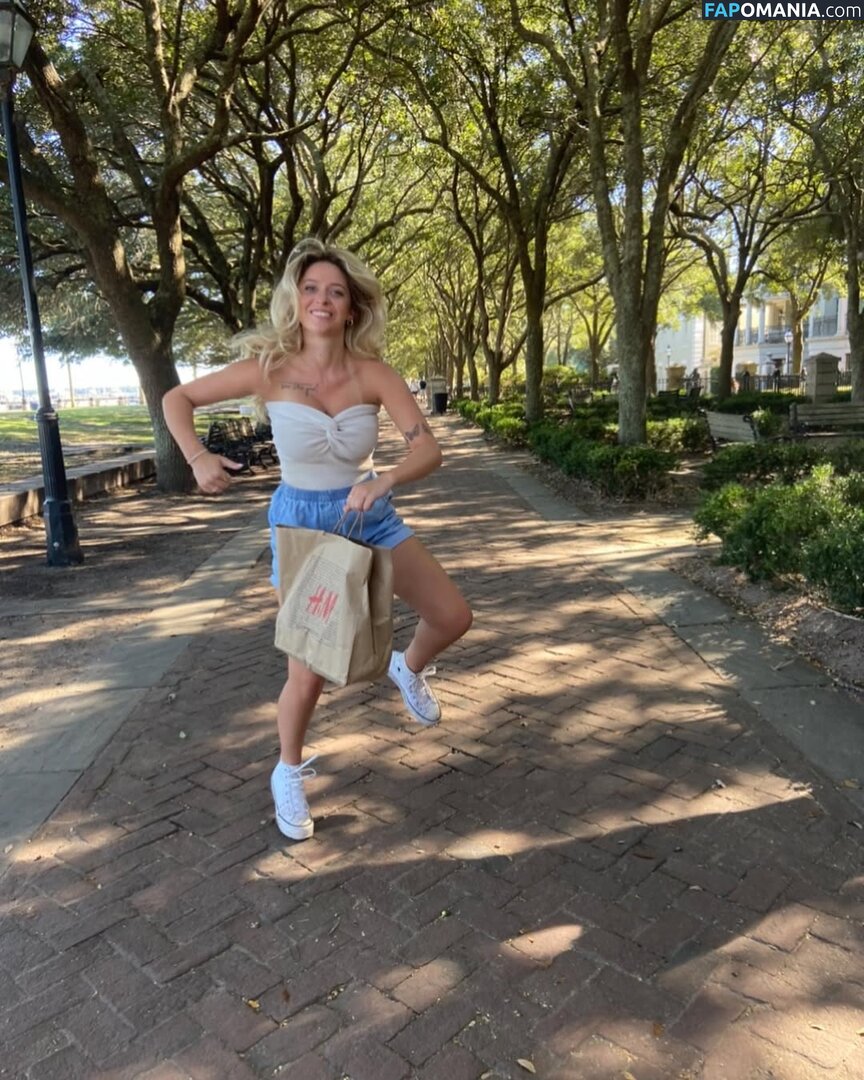 Caitlin Betterly / caitlin.betterly Nackt OnlyFans  Geleaktes Foto #12