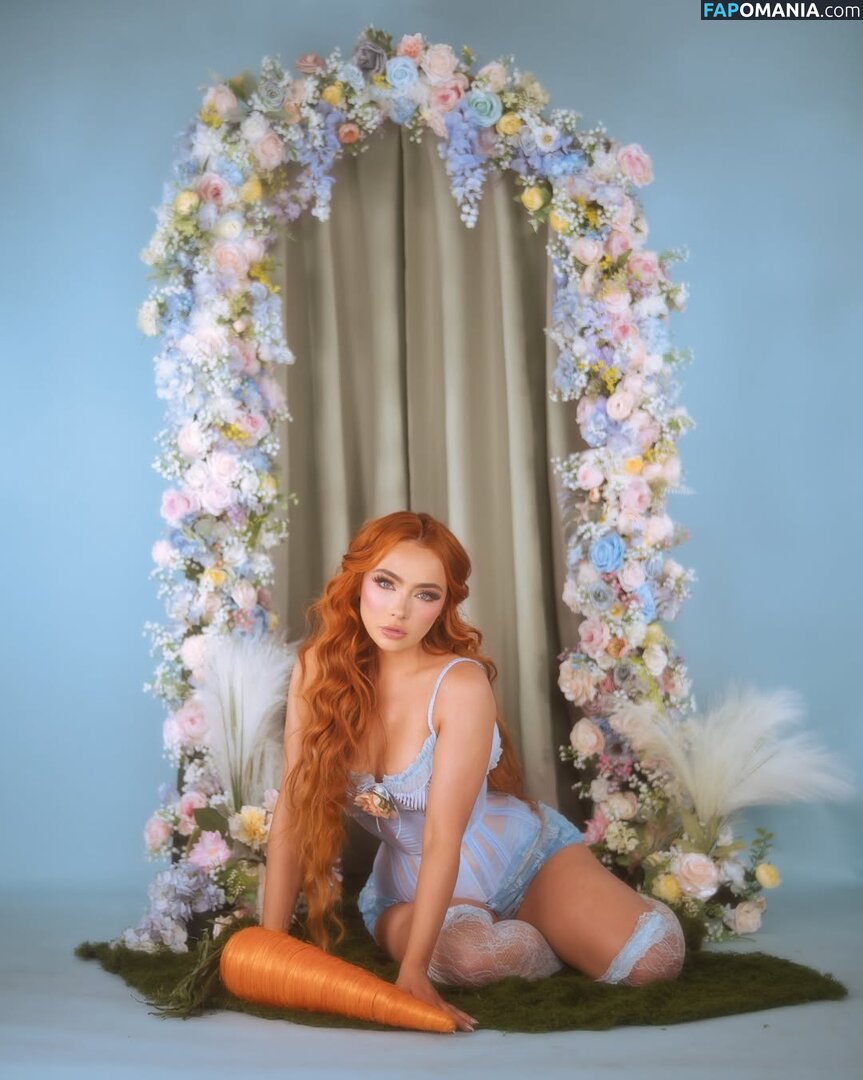 Caitchristinee / Caitlin Christine / caitlinchristinee Nackt OnlyFans  Geleaktes Foto #1