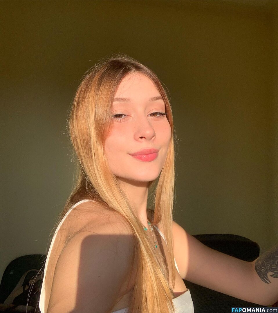 Camille Andretto / camilleadrt Nackt OnlyFans  Geleaktes Foto #7