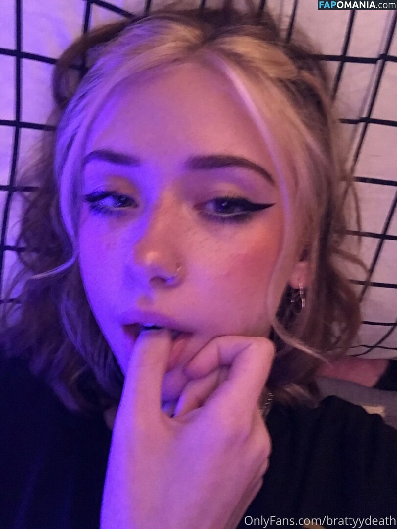 br4ttydeath / cammie / oficialcammie Nackt OnlyFans  Geleaktes Foto #26