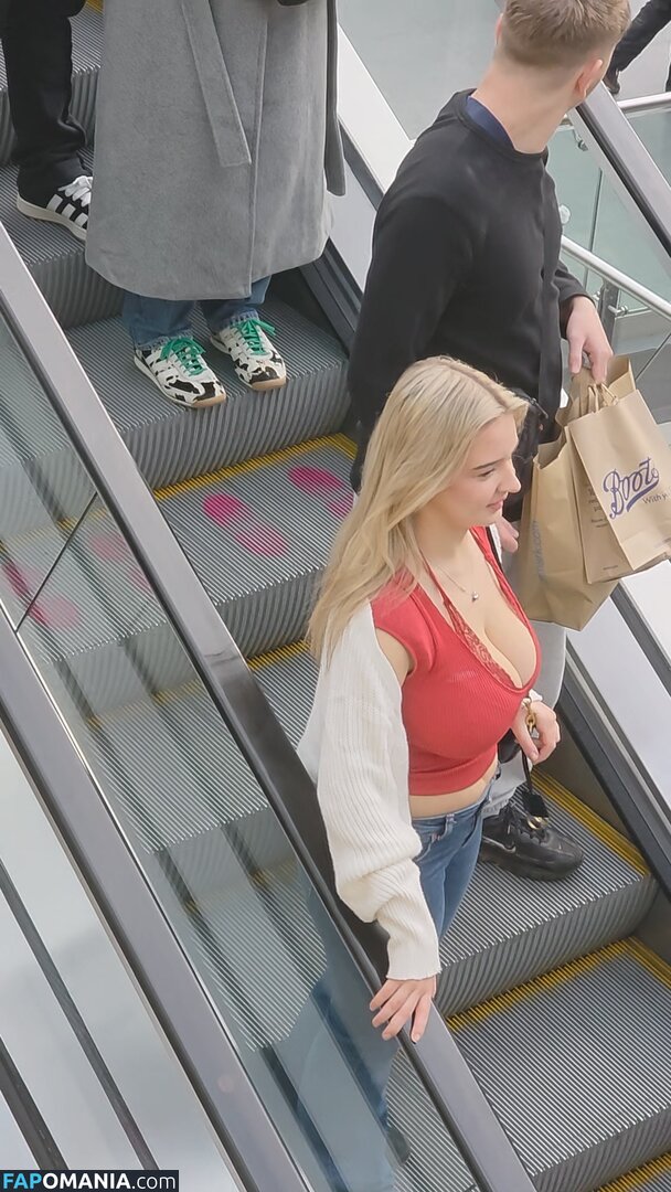 CANDID Boobs / bouncy / braless / cleavage / downblouse / jiggly Nackt OnlyFans  Geleaktes Foto #24