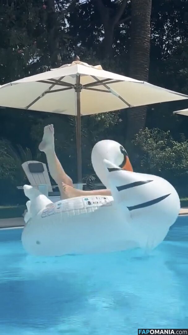CarolinaBourbon Nackt OnlyFans  Geleaktes Foto #1
