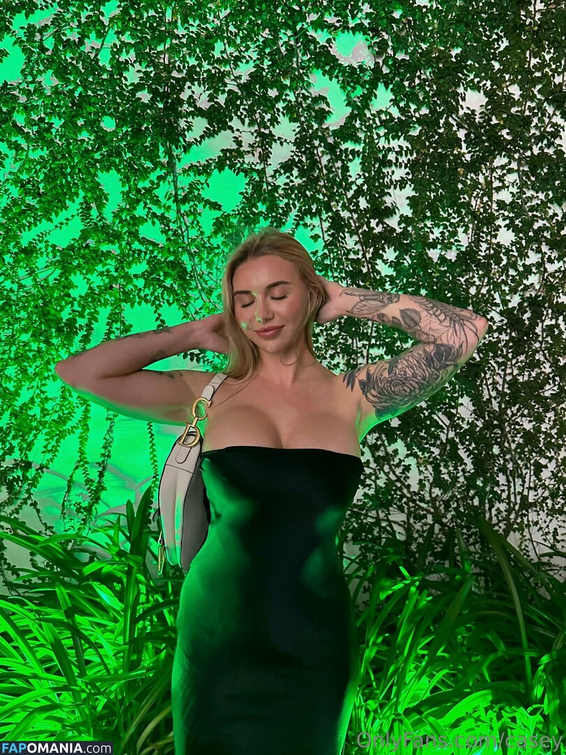 casey / caseyneistat Nackt OnlyFans  Geleaktes Foto #20