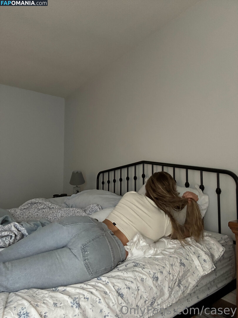 casey / caseyneistat Nackt OnlyFans  Geleaktes Foto #35