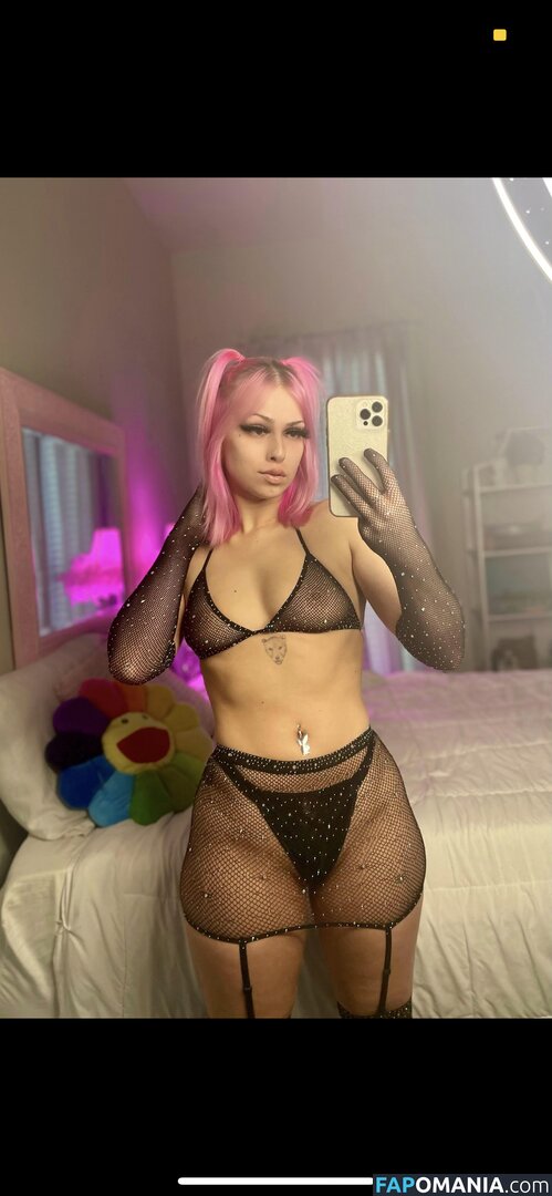 Cassie / Cassiieec / cassie_ambinintsoa / cassie_ibiza Nackt OnlyFans  Geleaktes Foto #26