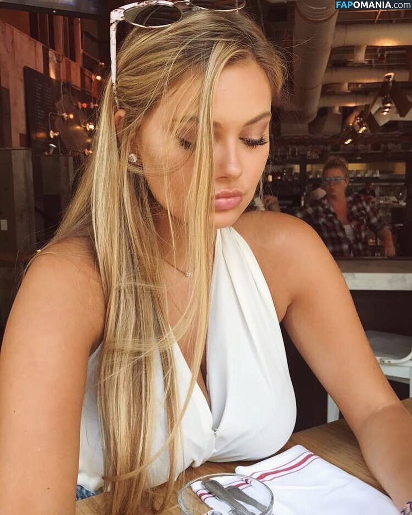 Catie Archambeau / catie.a Nackt OnlyFans  Geleaktes Foto #2