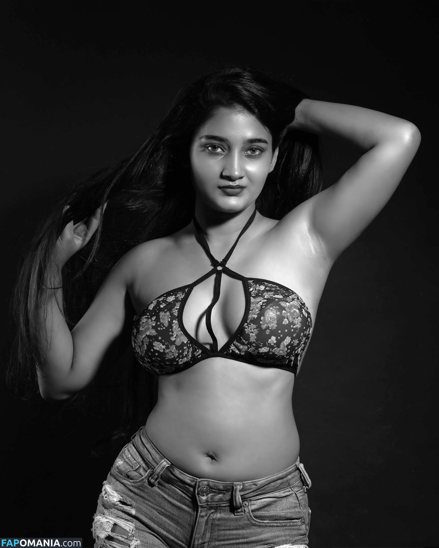 Chandrika Desai / Chandrika Passionica Nackt OnlyFans  Geleaktes Foto #46