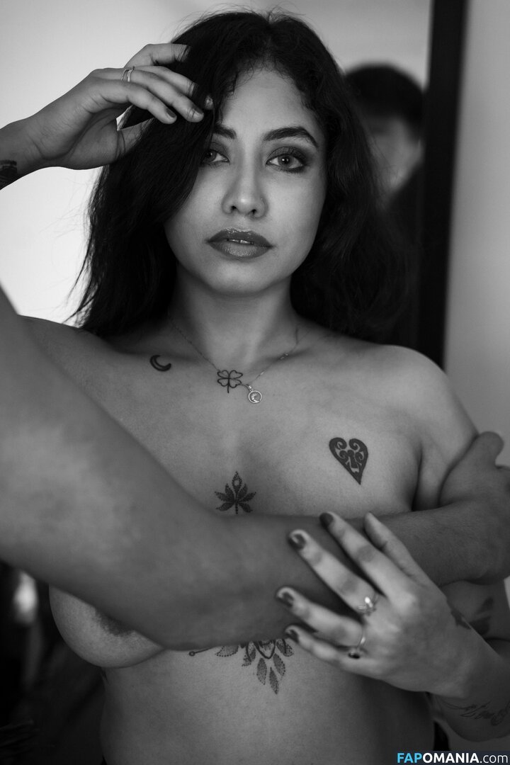 Chandrika Desai / Chandrika Passionica Nackt OnlyFans  Geleaktes Foto #128