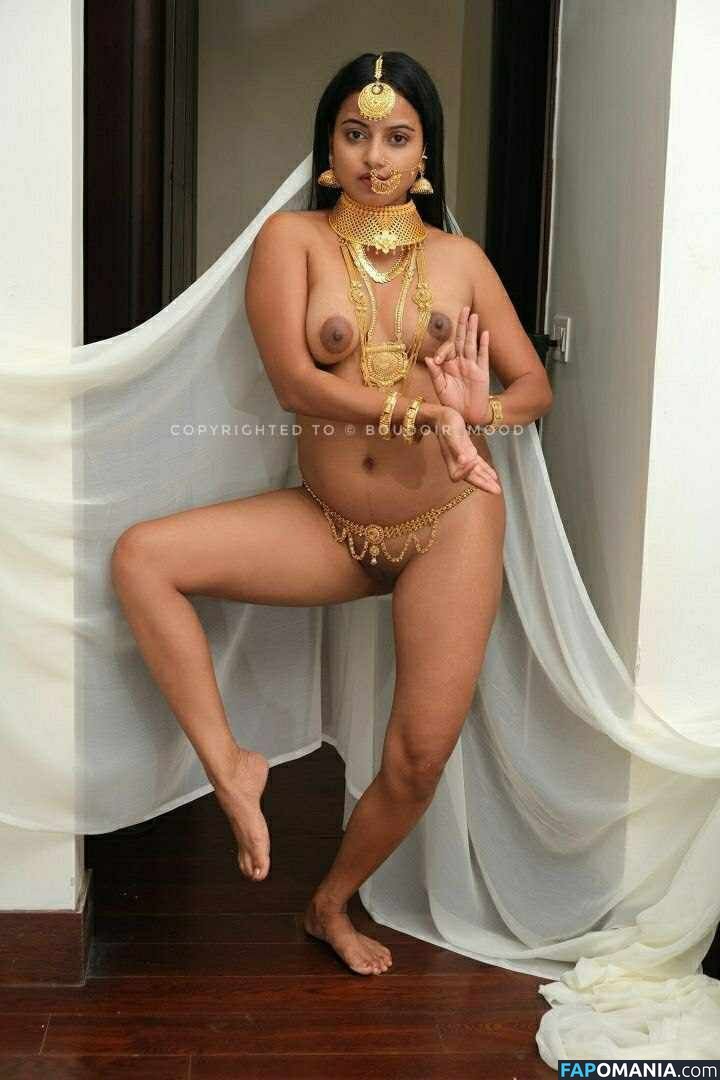 Chandrika Desai / Chandrika Passionica Nackt OnlyFans  Geleaktes Foto #1138