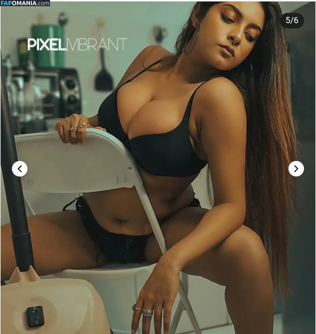 Chandrika Desai / Chandrika Passionica Nackt OnlyFans  Geleaktes Foto #1175