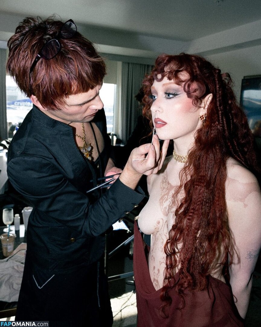 Chappell Roan / chappellroan / rosybeetles Nackt OnlyFans  Geleaktes Foto #1