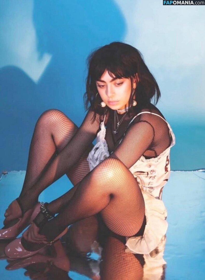 Charli XCX / charli_xcx / charlignarly / charlixcx / https: Nackt OnlyFans  Geleaktes Foto #1252