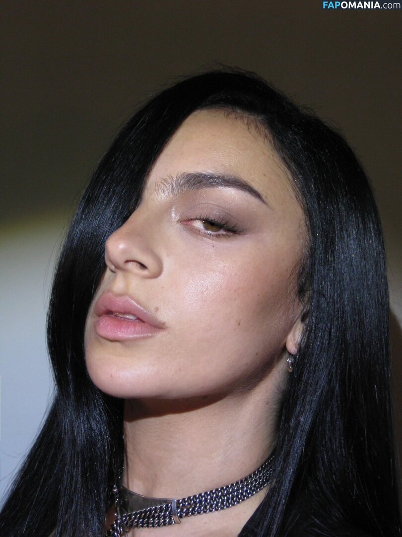 Charli XCX / charli_xcx / charlignarly / charlixcx / https: Nackt OnlyFans  Geleaktes Foto #1291