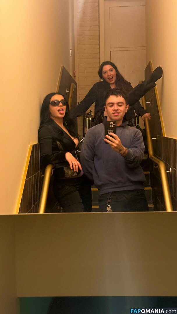 Charli XCX / charli_xcx / charlignarly / charlixcx / https: Nackt OnlyFans  Geleaktes Foto #1296