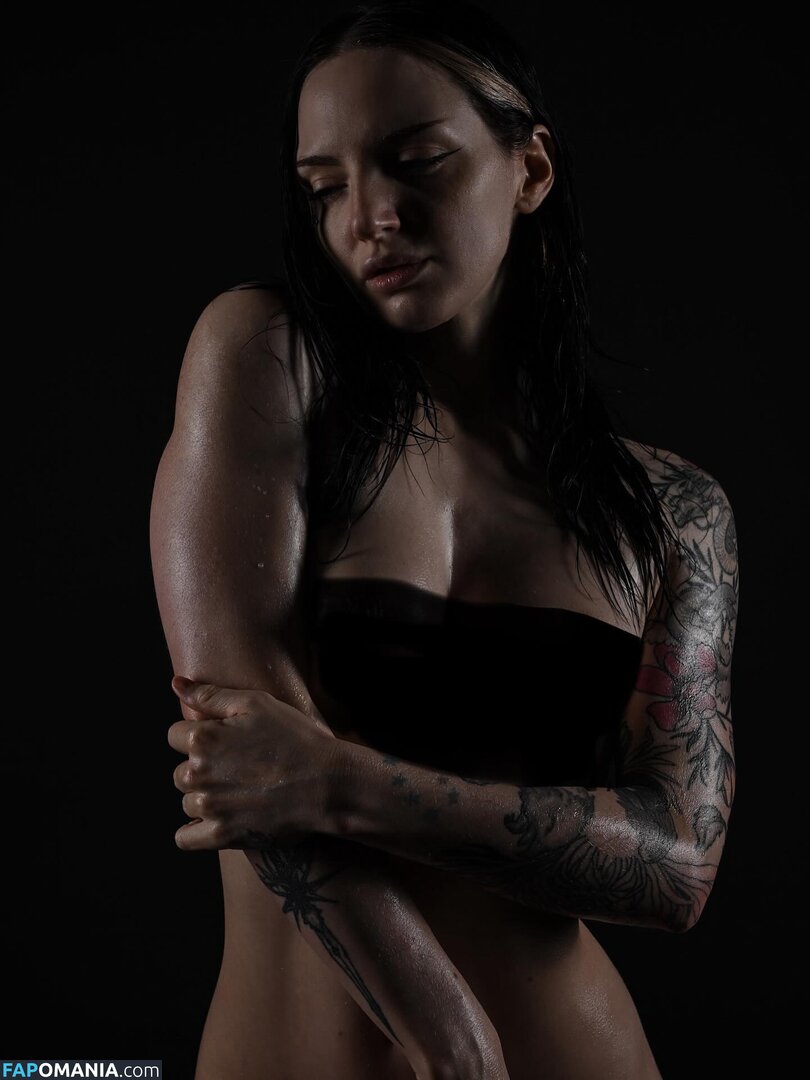 Charlotte Foxx / charlottefoxx_ Nackt OnlyFans  Geleaktes Foto #2