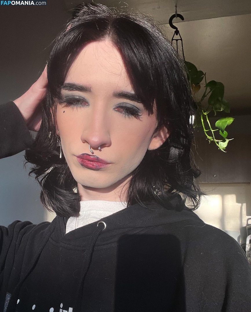 Cherry Darling / _cherrydarlin_ / ch3rrydarl1nn Nackt OnlyFans  Geleaktes Foto #3