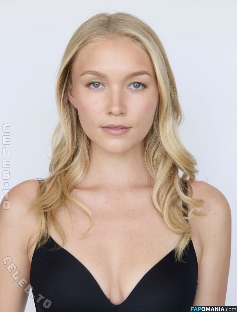Chiara Schmitt / chiaracs_ Nackt OnlyFans  Geleaktes Foto #4