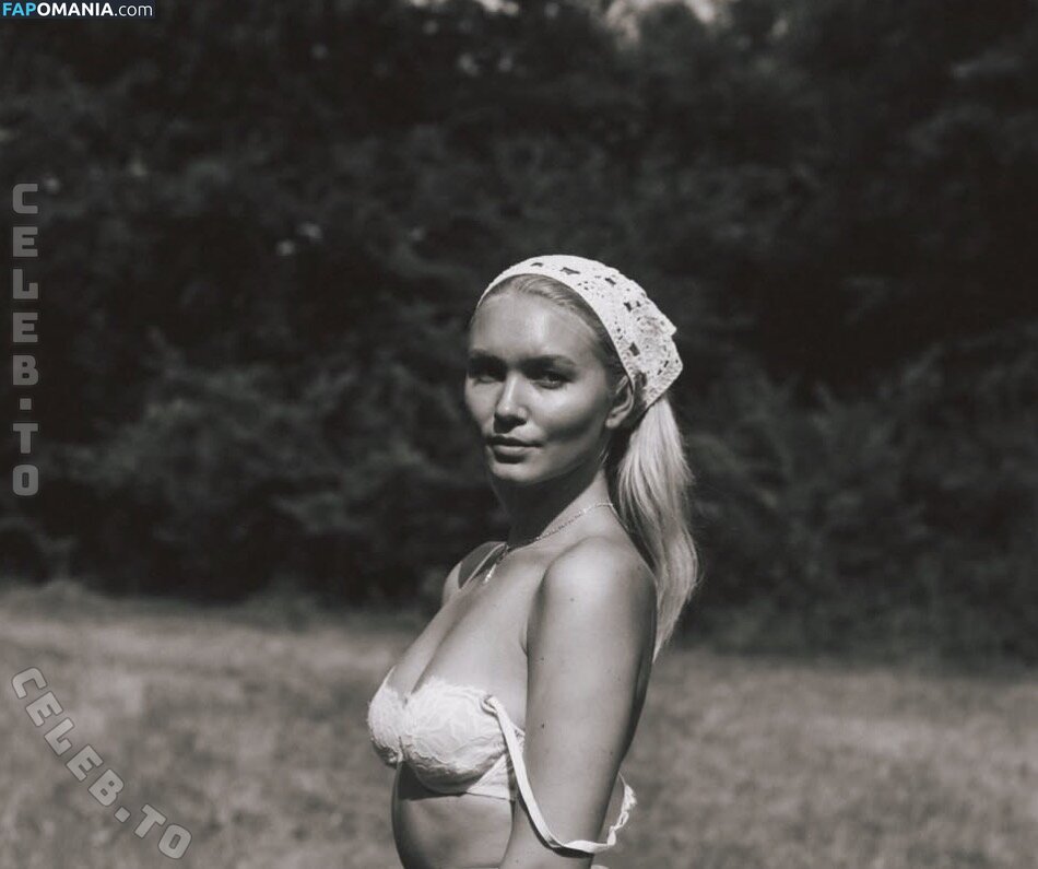 Chiara Schmitt / chiaracs_ Nackt OnlyFans  Geleaktes Foto #13