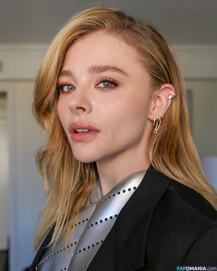 Chloe Grace Moretz / ChloeGMoretz Nackt OnlyFans  Geleaktes Foto #491