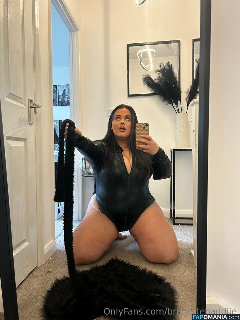 Chloe Jade / Chloe Pauley / brunettebaddiie / chloepauleyx Nackt OnlyFans  Geleaktes Foto #73