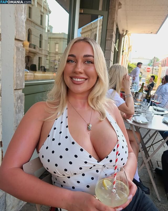 chloemoriondo / https: Nackt OnlyFans  Geleaktes Foto #2